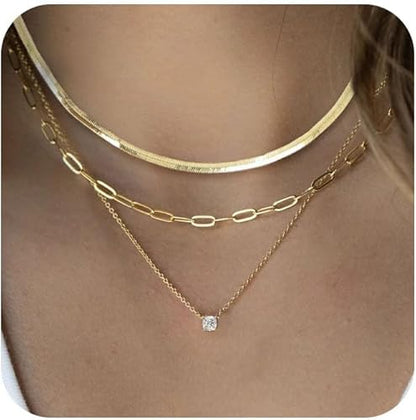 Luxury Rhinestone Necklace for Women - Elegant Dainty Square Crystal Pendant in Gold or Silver