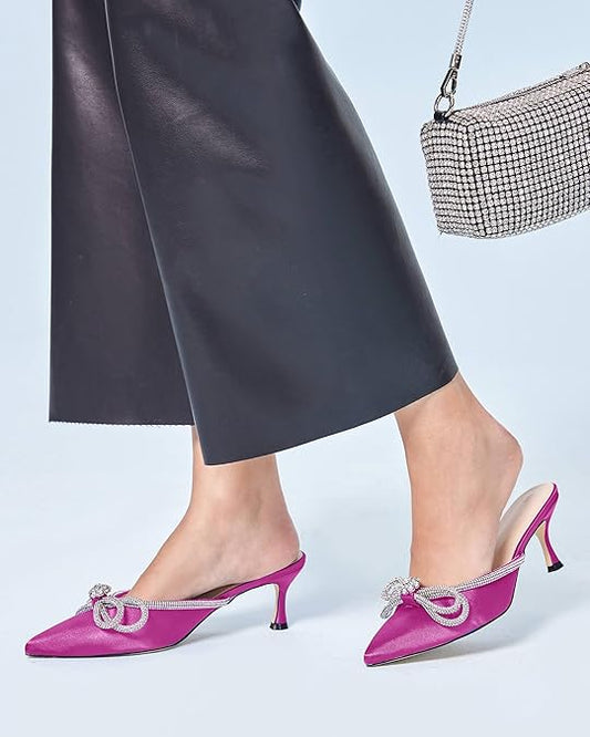 Women's Closed Pointed Toe Rhinestone Bowknot Low Heeled Sandals