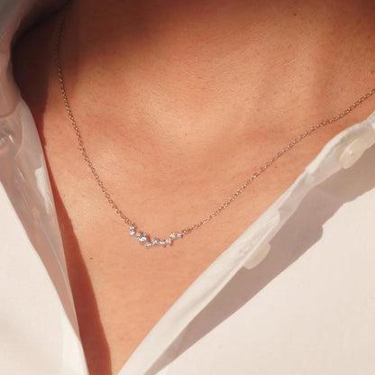 Luxury Rhinestone Necklace for Women - Elegant Dainty Square Crystal Pendant in Gold or Silver