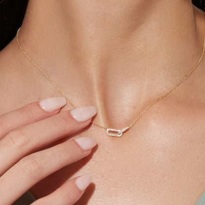 Luxury Rhinestone Necklace for Women - Elegant Dainty Square Crystal Pendant in Gold or Silver
