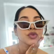 Cat eye glasses